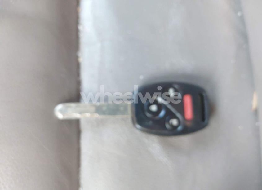 Photo 11 of 2011 Honda Accord 2.4 EX-L (VIN 1HGCP2F86BA047579)