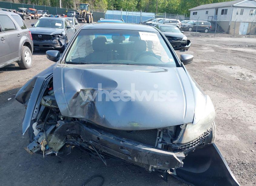 Photo 12 of 2011 Honda Accord 2.4 EX-L (VIN 1HGCP2F86BA047579)