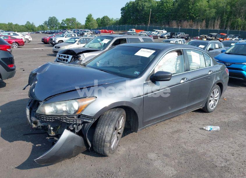 Photo 2 of 2011 Honda Accord 2.4 EX-L (VIN 1HGCP2F86BA047579)