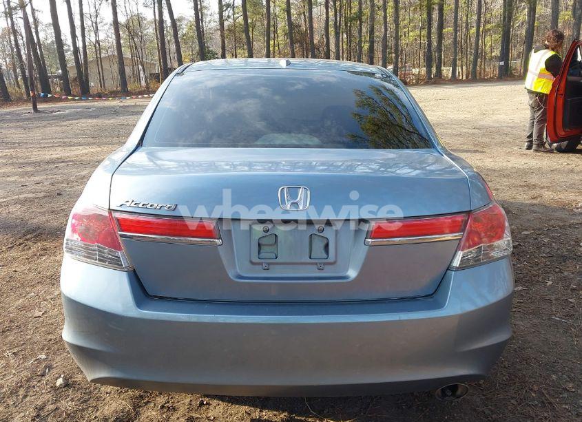 Photo 17 of 2011 Honda Accord 2.4 EX-L (VIN 1HGCP2F86BA051728)