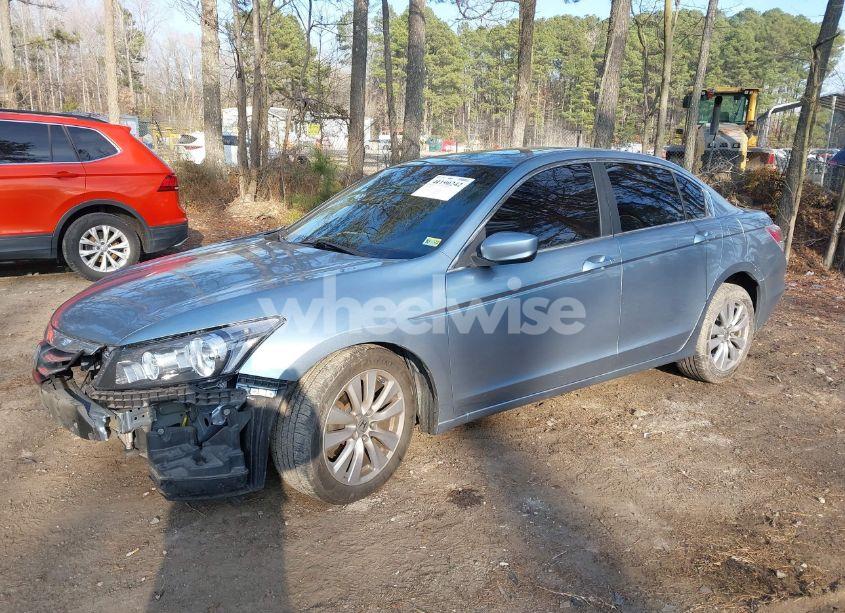 Photo 2 of 2011 Honda Accord 2.4 EX-L (VIN 1HGCP2F86BA051728)