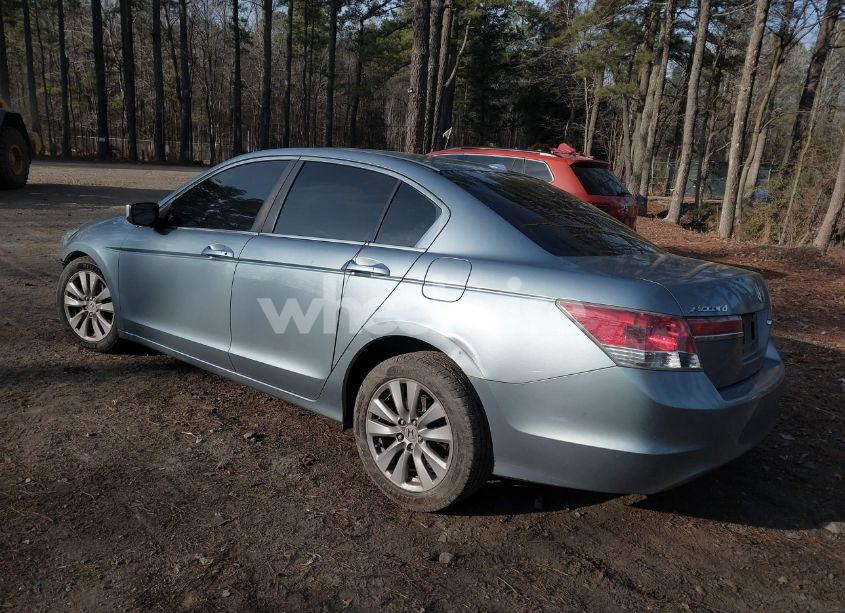 Photo 3 of 2011 Honda Accord 2.4 EX-L (VIN 1HGCP2F86BA051728)