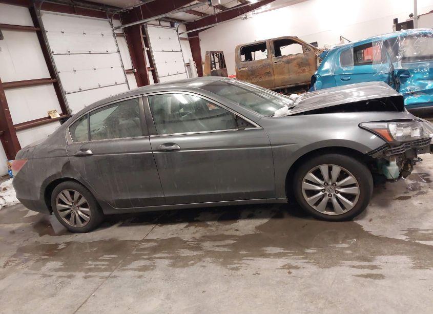 Photo 13 of 2011 Honda Accord 2.4 EX-L (VIN 1HGCP2F86BA065368)