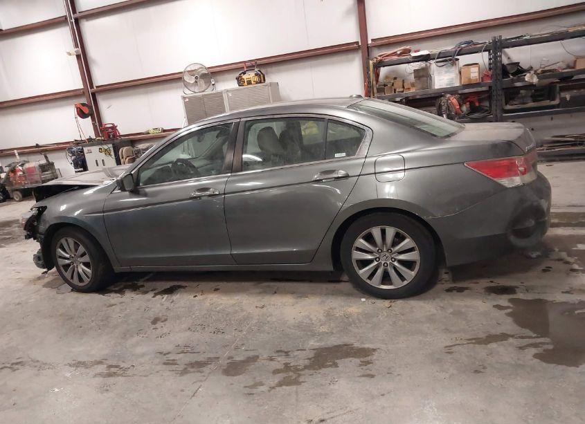 Photo 14 of 2011 Honda Accord 2.4 EX-L (VIN 1HGCP2F86BA065368)