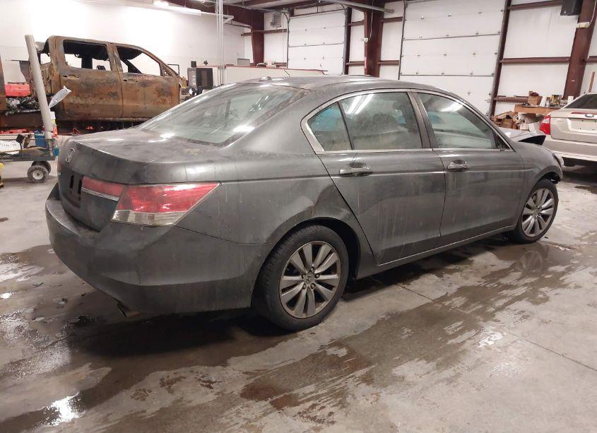 Photo 4 of 2011 Honda Accord 2.4 EX-L (VIN 1HGCP2F86BA065368)