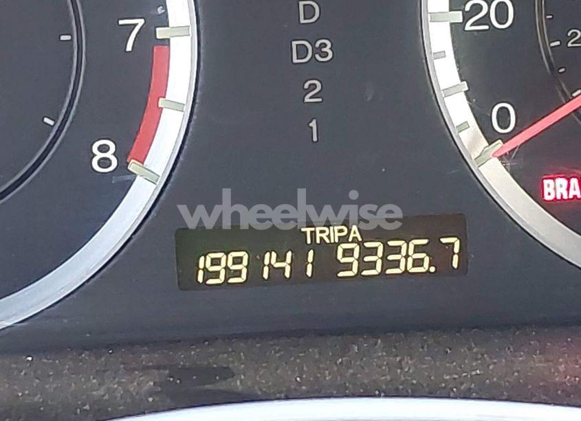 Photo 15 of 2011 Honda Accord 2.4 EX-L (VIN 1HGCP2F86BA072899)