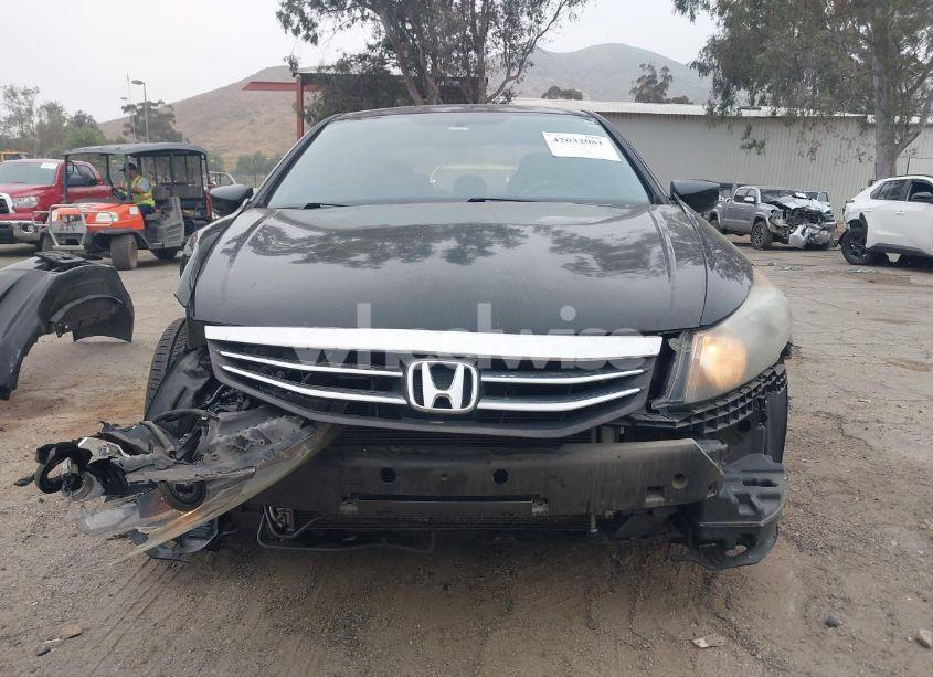 Photo 13 of 2011 Honda Accord 2.4 EX-L (VIN 1HGCP2F86BA123964)