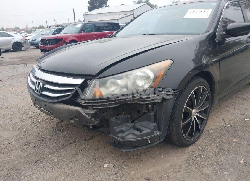 Photo 18 of 2011 Honda Accord 2.4 EX-L (VIN 1HGCP2F86BA123964)