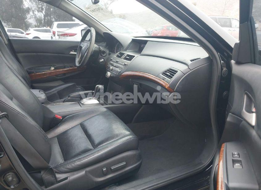 Photo 5 of 2011 Honda Accord 2.4 EX-L (VIN 1HGCP2F86BA123964)