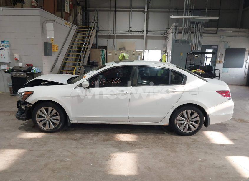 Photo 15 of 2012 Honda Accord 2.4 EX-L (VIN 1HGCP2F86CA045428)