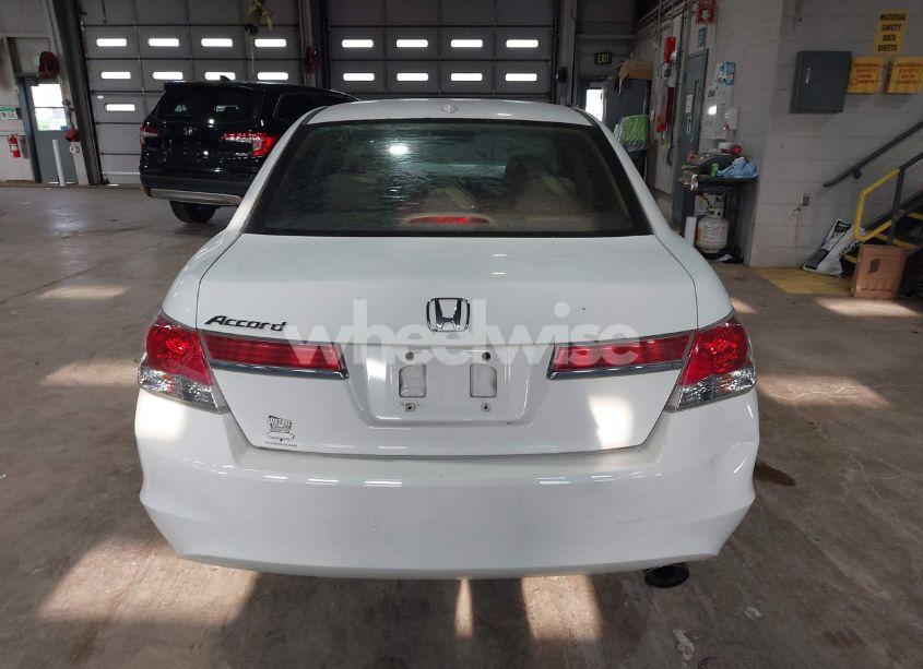 Photo 17 of 2012 Honda Accord 2.4 EX-L (VIN 1HGCP2F86CA045428)
