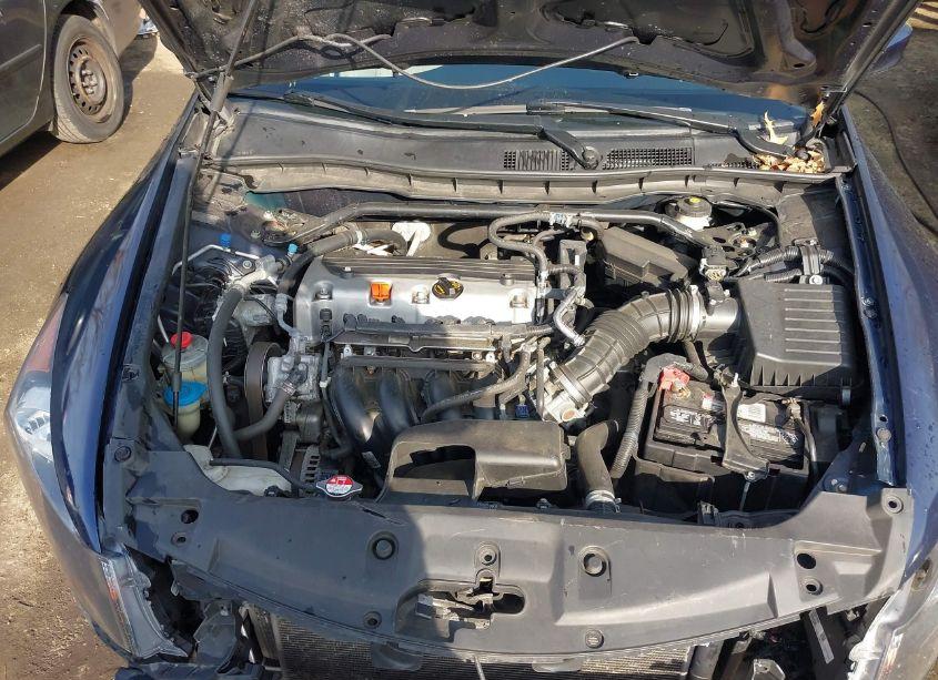 Photo 10 of 2012 Honda Accord 2.4 EX-L (VIN 1HGCP2F86CA116546)