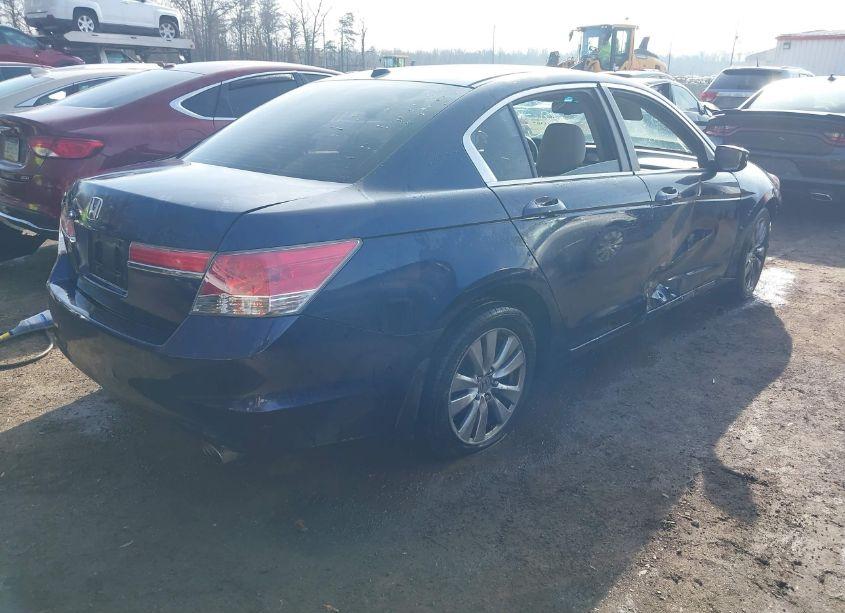 Photo 4 of 2012 Honda Accord 2.4 EX-L (VIN 1HGCP2F86CA116546)