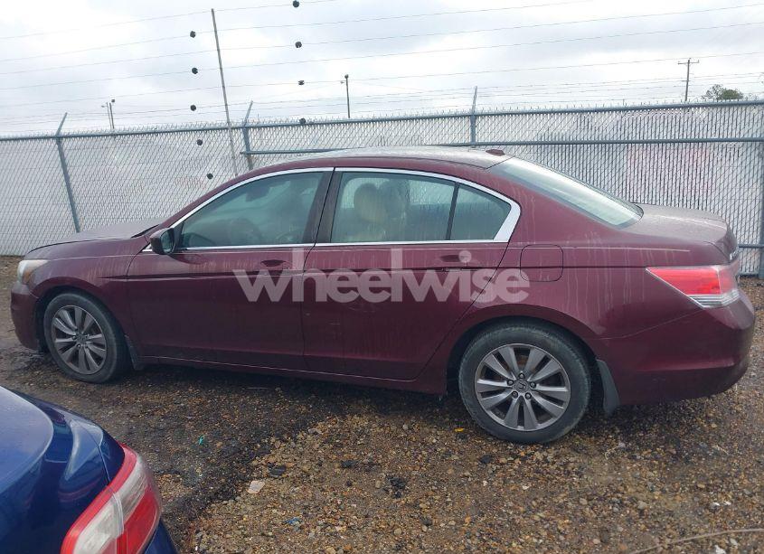 Photo 14 of 2012 Honda Accord 2.4 EX-L (VIN 1HGCP2F86CA138384)