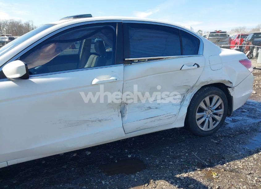 Photo 6 of 2012 Honda Accord 2.4 EX-L (VIN 1HGCP2F86CA218381)