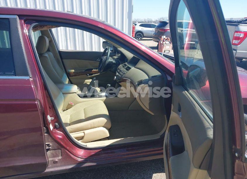 Photo 5 of 2010 Honda Accord 2.4 EX-L (VIN 1HGCP2F87AA025251)