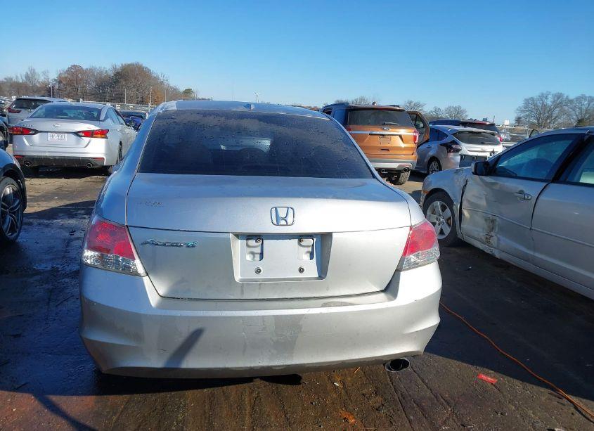 Photo 16 of 2010 Honda Accord 2.4 EX-L (VIN 1HGCP2F87AA032281)