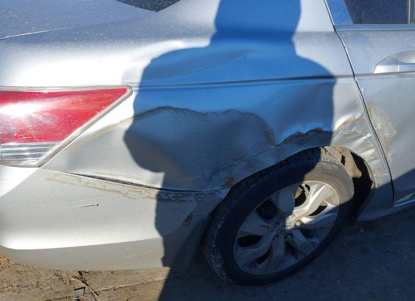 Photo 6 of 2010 Honda Accord 2.4 EX-L (VIN 1HGCP2F87AA032281)