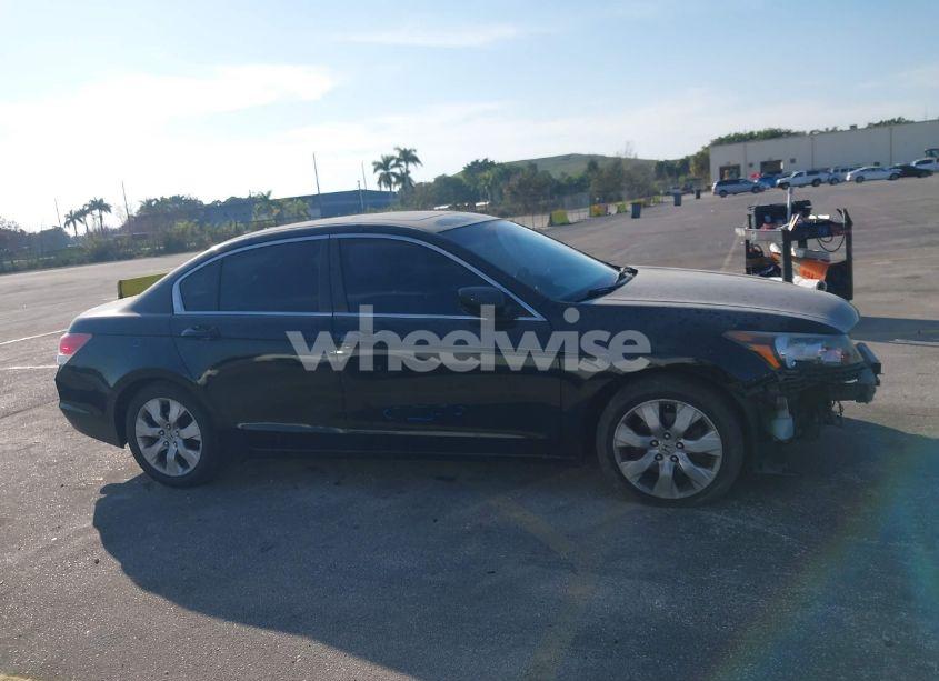 Photo 14 of 2010 Honda Accord 2.4 EX-L (VIN 1HGCP2F87AA115984)