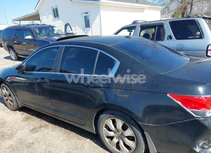 Photo 15 of 2010 Honda Accord 2.4 EX-L (VIN 1HGCP2F87AA148192)