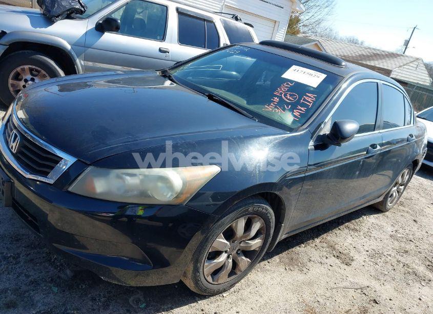 Photo 2 of 2010 Honda Accord 2.4 EX-L (VIN 1HGCP2F87AA148192)