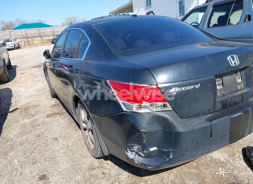 Photo 3 of 2010 Honda Accord 2.4 EX-L (VIN 1HGCP2F87AA148192)
