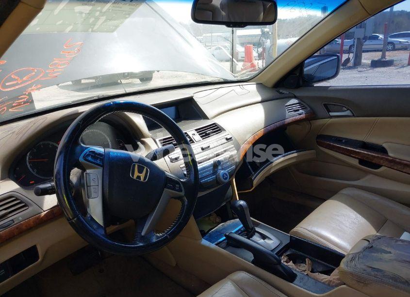 Photo 5 of 2010 Honda Accord 2.4 EX-L (VIN 1HGCP2F87AA148192)