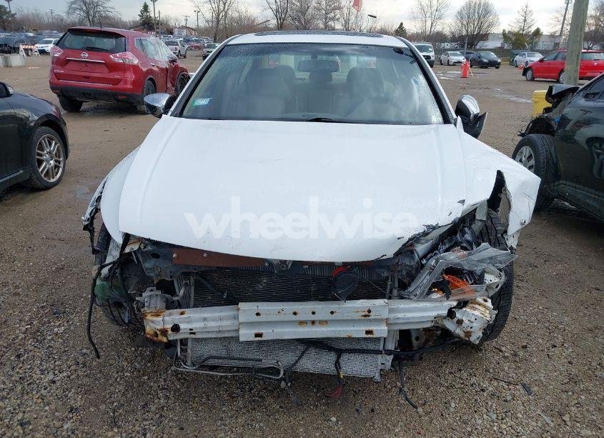 Photo 13 of 2010 Honda Accord 2.4 EX-L (VIN 1HGCP2F87AA159242)