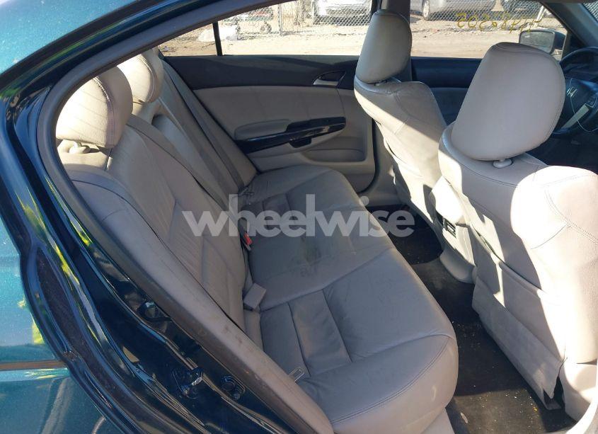 Photo 8 of 2011 Honda Accord 2.4 EX-L (VIN 1HGCP2F87BA000500)