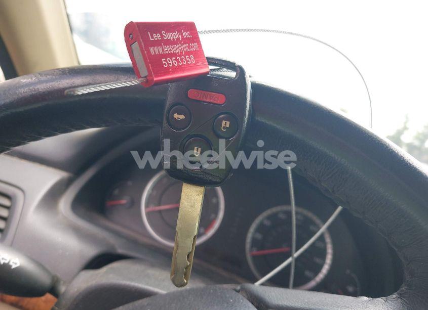 Photo 11 of 2011 Honda Accord 2.4 EX-L (VIN 1HGCP2F87BA019841)