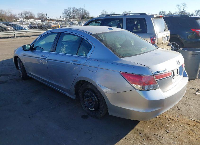 Photo 3 of 2011 Honda Accord 2.4 EX-L (VIN 1HGCP2F87BA080901)