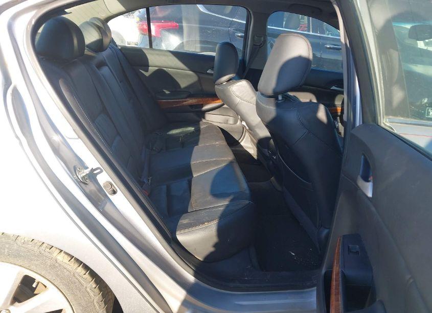 Photo 8 of 2011 Honda Accord 2.4 EX-L (VIN 1HGCP2F87BA080901)