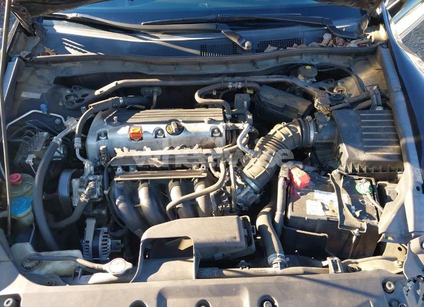 Photo 10 of 2011 Honda Accord 2.4 EX-L (VIN 1HGCP2F87BA085435)