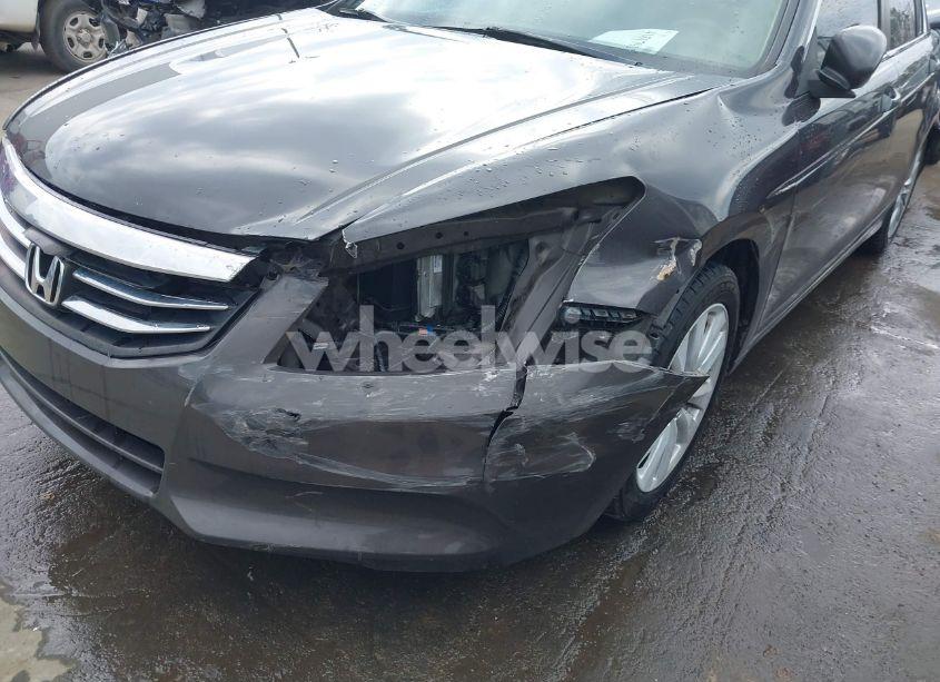 Photo 6 of 2011 Honda Accord 2.4 EX-L (VIN 1HGCP2F87BA088223)