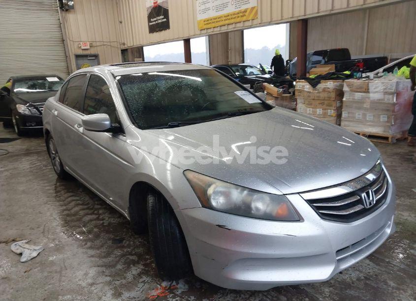 2011 Honda Accord 2.4 EX-L (VIN 1HGCP2F87BA105621) main photo