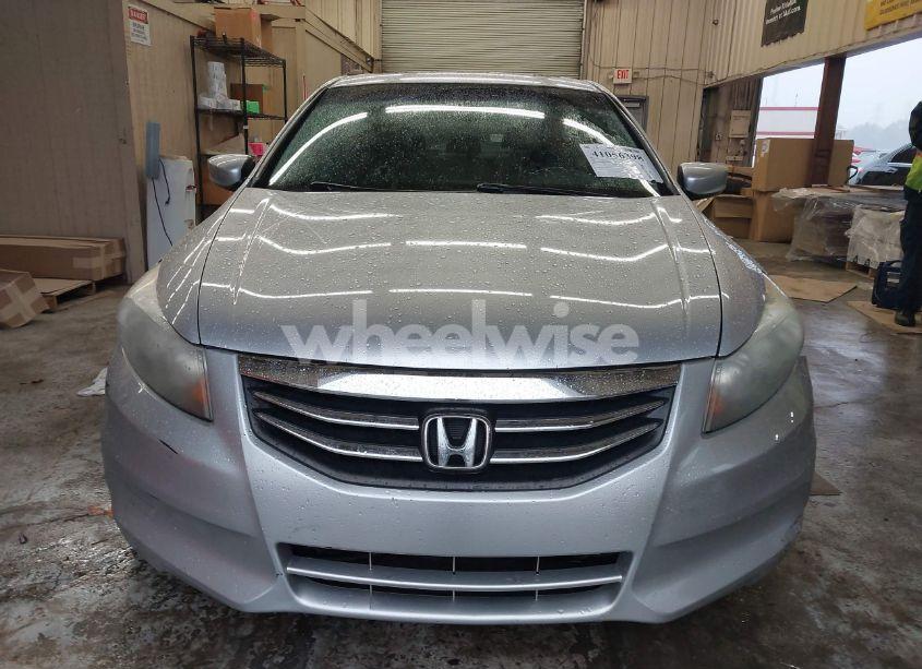 Photo 11 of 2011 Honda Accord 2.4 EX-L (VIN 1HGCP2F87BA105621)