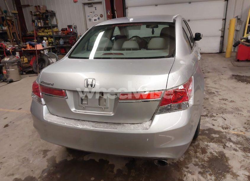 Photo 17 of 2011 Honda Accord 2.4 EX-L (VIN 1HGCP2F87BA119129)