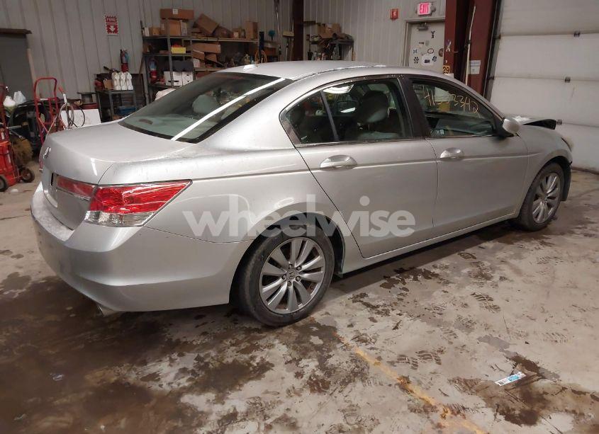 Photo 4 of 2011 Honda Accord 2.4 EX-L (VIN 1HGCP2F87BA119129)