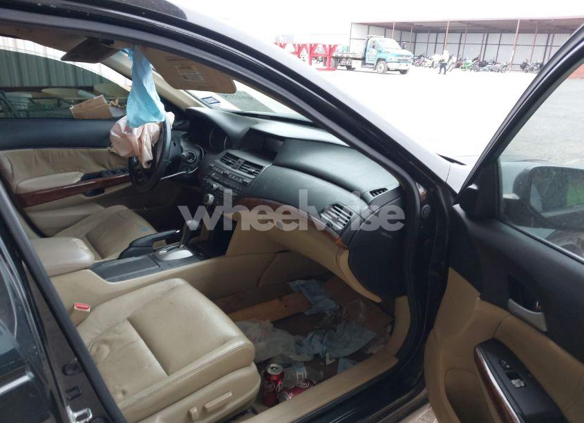 Photo 5 of 2011 Honda Accord 2.4 EX-L (VIN 1HGCP2F87BA119776)