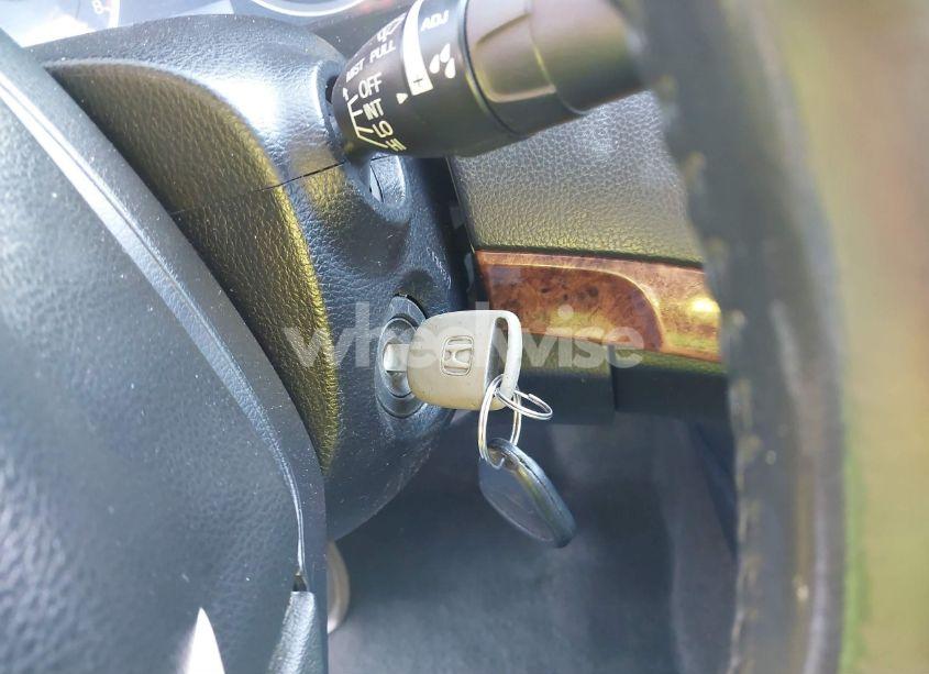 Photo 11 of 2012 Honda Accord 2.4 EX-L (VIN 1HGCP2F87CA052775)