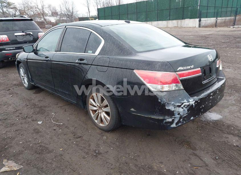 Photo 3 of 2012 Honda Accord 2.4 EX-L (VIN 1HGCP2F87CA066580)