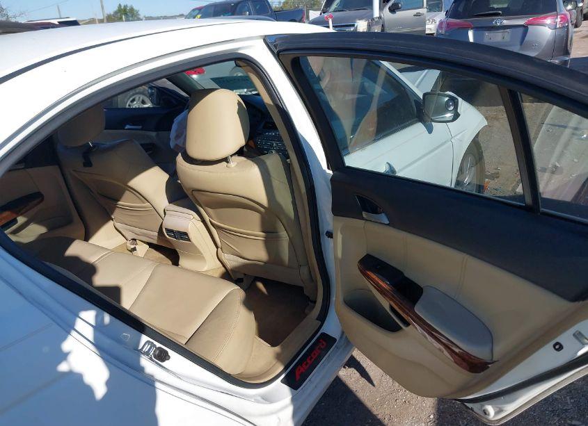 Photo 8 of 2012 Honda Accord 2.4 EX-L (VIN 1HGCP2F87CA160894)