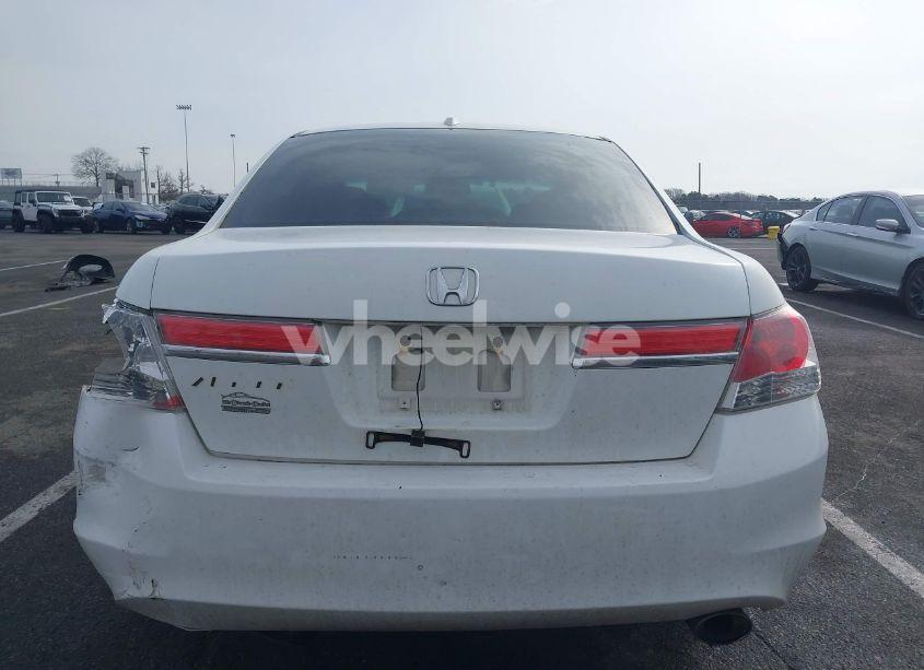 Photo 16 of 2012 Honda Accord 2.4 EX-L (VIN 1HGCP2F87CA177713)