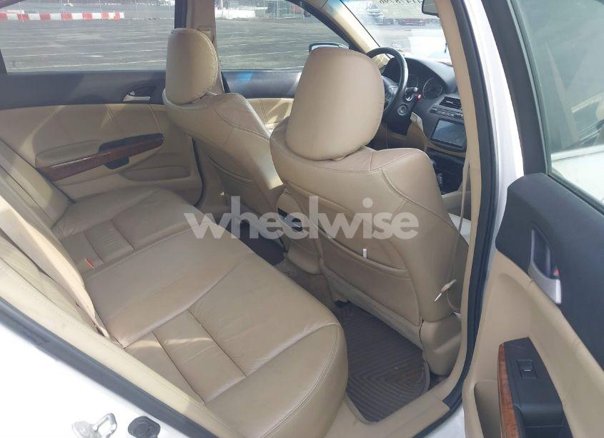 Photo 8 of 2012 Honda Accord 2.4 EX-L (VIN 1HGCP2F87CA177713)