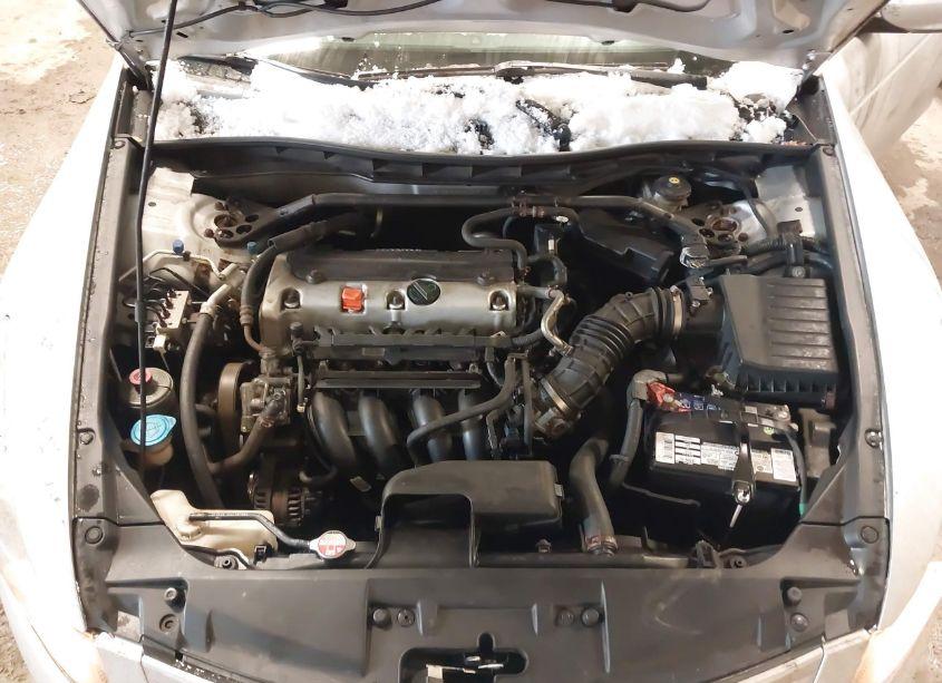 Photo 10 of 2010 Honda Accord 2.4 EX-L (VIN 1HGCP2F88AA029146)