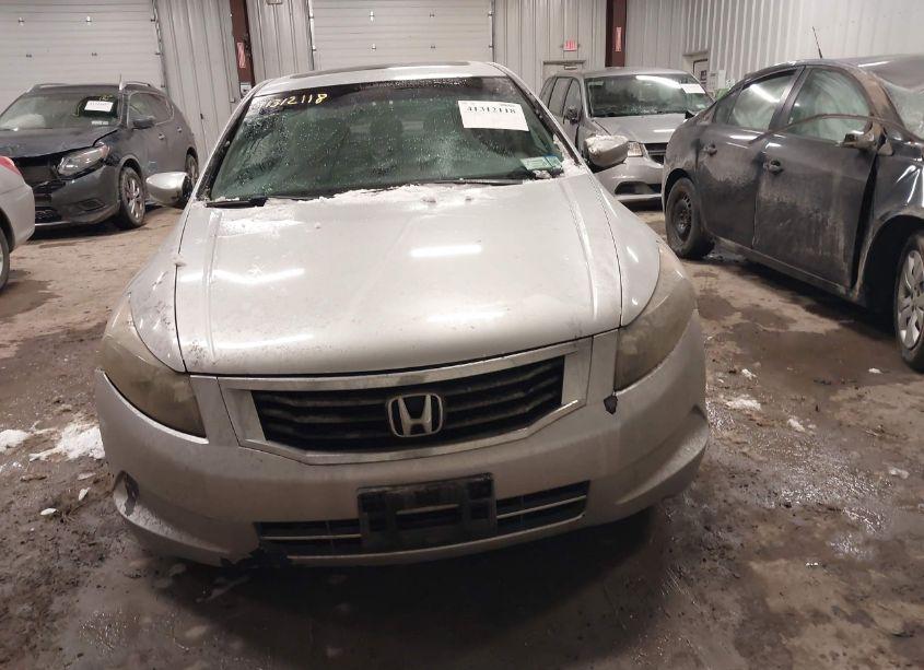 Photo 12 of 2010 Honda Accord 2.4 EX-L (VIN 1HGCP2F88AA029146)