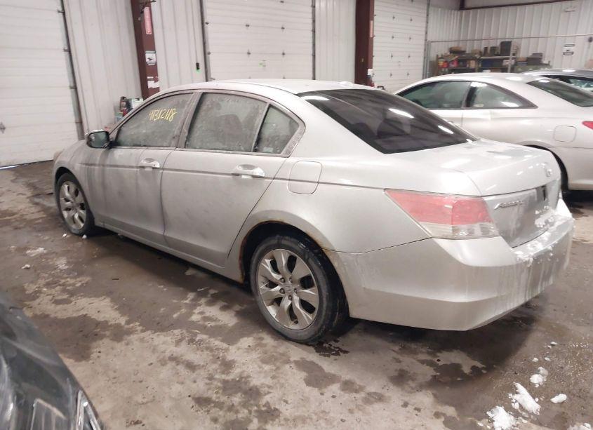 Photo 3 of 2010 Honda Accord 2.4 EX-L (VIN 1HGCP2F88AA029146)
