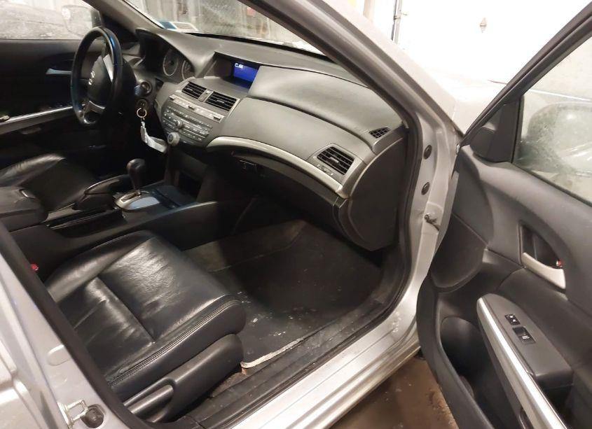 Photo 5 of 2010 Honda Accord 2.4 EX-L (VIN 1HGCP2F88AA029146)