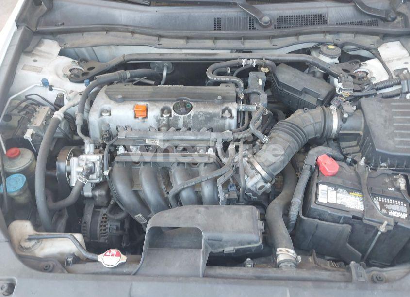 Photo 10 of 2010 Honda Accord 2.4 EX-L (VIN 1HGCP2F88AA097446)
