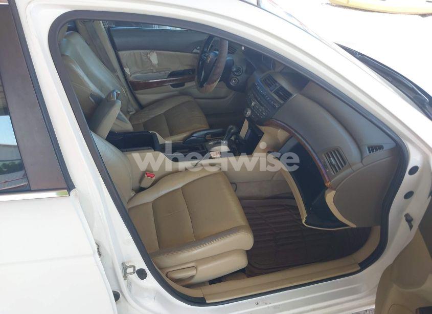 Photo 5 of 2010 Honda Accord 2.4 EX-L (VIN 1HGCP2F88AA097446)